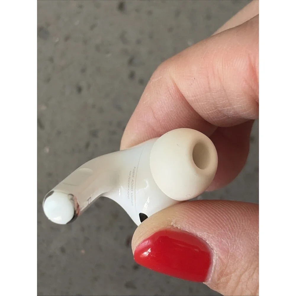 Apple AirPods Pro 1st Gen A2083 Right Earbud tested works